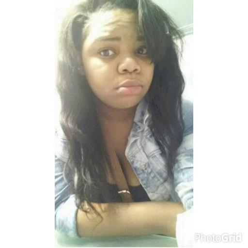 IG; Selfmadebeauty
Kik; Hannah_Bhadd
SnapChat: SelfmadeBae