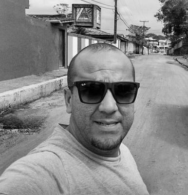 SimonJulliano's profile picture. 