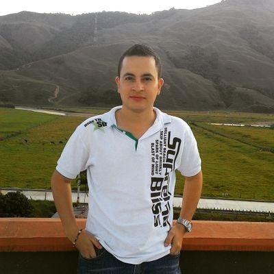 DaniloSeguro's profile picture. Cuenta Personal /Economista UN sede Medellín