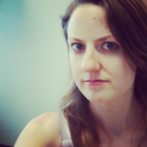 laurence_cf's profile picture. Enseignante, postdoctorante @CRILCQ, membre du comité de rédaction de @Nouveau_Projet, critique littéraire, auteure de récits sur mes humiliations personnelles