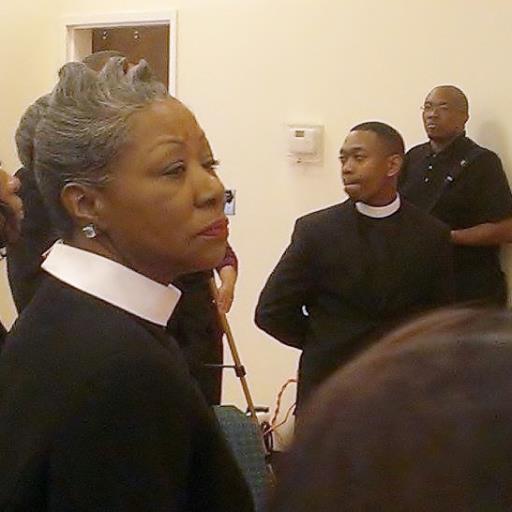 epcmakehap's profile picture. 