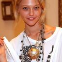 Sasha Pivovarova - @AlexPivovarova - Twitter