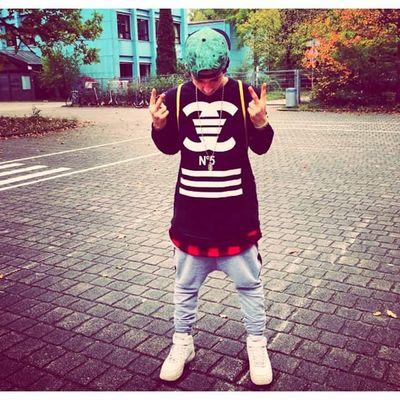 ♦ Welocme to the Official në twitter ℹ