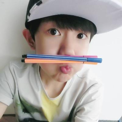 All news about Roy. Fan club activities, photographs, gifs, videos, etc. 这里是TFBOYS王源全球资讯台，我们努力提供最新最快的新闻，以英语的方式呈现，传达给全世界所有喜爱王源的朋友们。