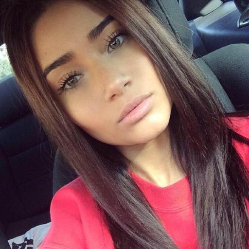 18yo. Paris. Va voir @SupremeFelix si tu veux des followers au lieu de me demander comment j'ai fait ✌️