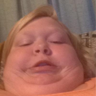 Crazy4Life3's profile picture. {Basic White Bitch} Panic! At The Disco C: Acelyn is the name and Neflix is my game :3 LoNeLy AF