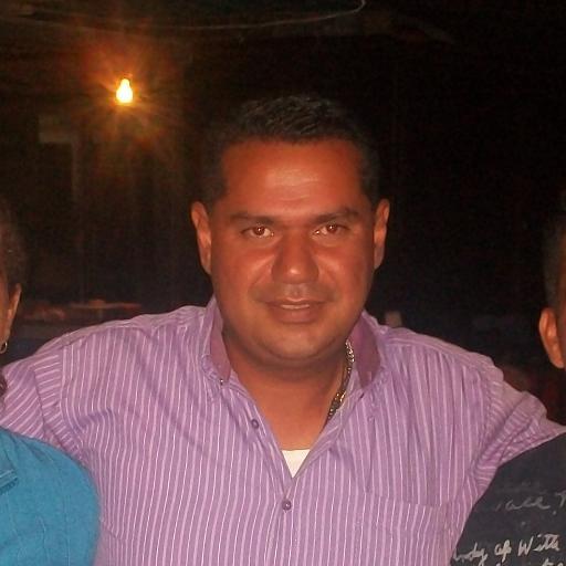 antonio2453's profile picture. Educador prof. educ fisica, aficionado a las peleas de gallos, seguidor del real madrid y magallanero hasta la muerte