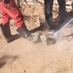 Information, photos and videos on emerging mining in Africa and elsewhere. Small scale and artisanal miners