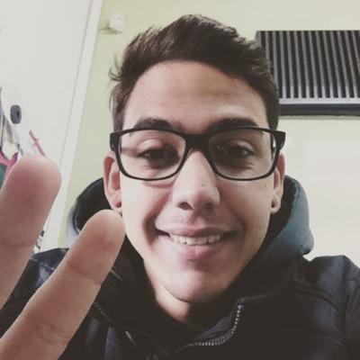 ''Só merece a felicidade quem acorda todos os dias disposto a conquistá-la.''