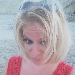 lisa_pison's profile picture. 