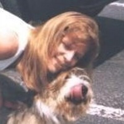 Profile Picture of Theresa Thornburg (@YourGoldDream) on Twitter