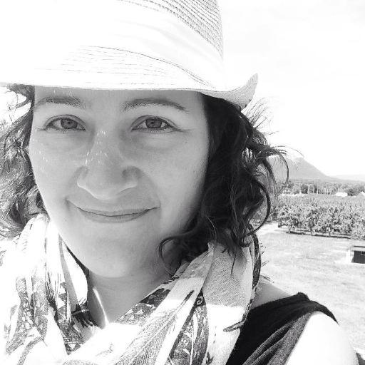 henryfrederique's profile picture. Mordue de communications du lundi au vendredi, perdue dans la nature en famille le weekend - Chargée de projets médias sociaux pour TC Média