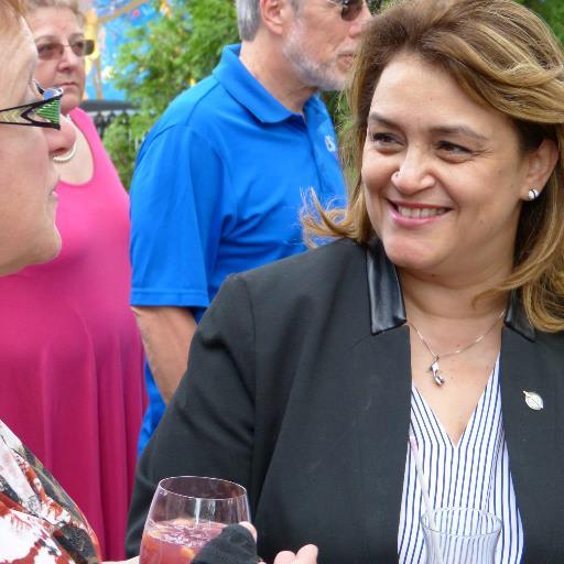 Députée de Saint-Bruno - Saint-Hubert de 2011 à 2015