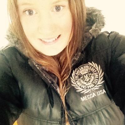 georgiahartlan1's profile picture. Hey I'm Georgia I'm bisexual ❤️I play hockey I like to cook,listen to music and hang with friends