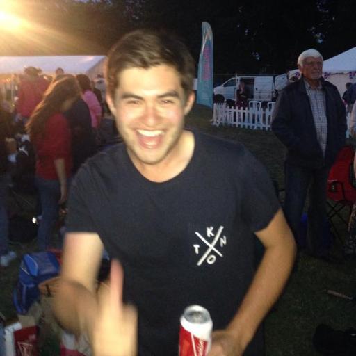 shauny_d27's profile picture. Childhood dreams were to become the sixth Backstreet boy & dunk. Adulthood realities are I binge on dumplings & worship Wilfried Zaha. 🇬🇧🇹🇼🇭🇰