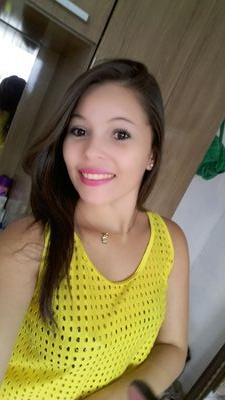  

Não me convença com grandeѕ palavras…me surpreenda com pequenas atitudes.°Diferente de você e de qualquer um, sou aquela que você nunca será !