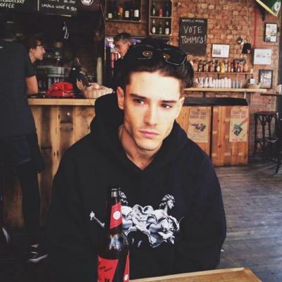 Diegorpgvas's profile picture. really nigga?!