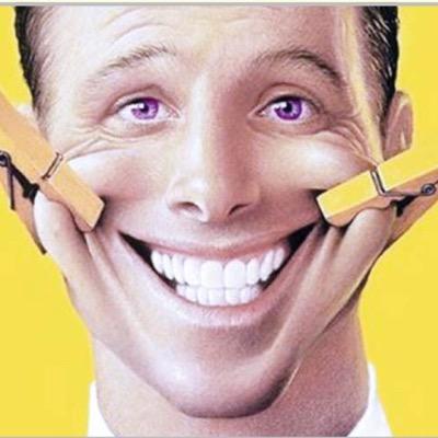 آدم خوبــــــــــی باش
ولی
وقتت رو
برای اثباتش به دیگران
تلف نکن .... !