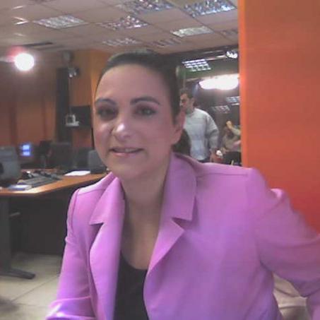 atitika's profile picture. Ερωτευμένη πάντα με τη ζωή, τους ανθρώπους και την ελπιδα....