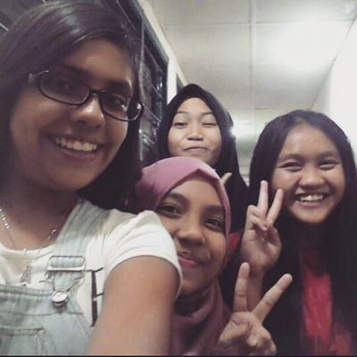 evelyneleanor45's profile picture. 