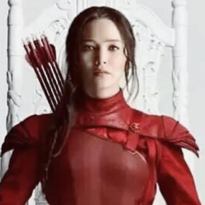 Sua mais nova fonte sobre Jogos Vorazes e seu elenco // Your newest source about The Hunger Games and the cast, we're not oficial, just a fansite