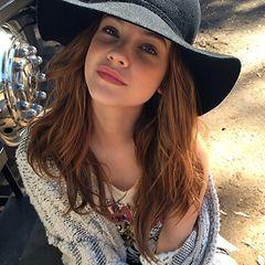 barbararpgotd's profile picture. 19yo