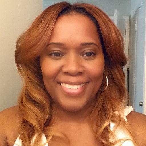 Business Strategist/Empowerment Addict I empower & support entrepreneurs in REALizing their power so that they can CASH in on gifts & blow up their BANK acct!