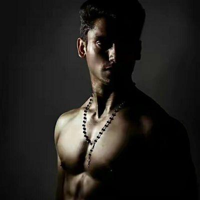 chouhanakhiles1's profile picture. Follow will follow back