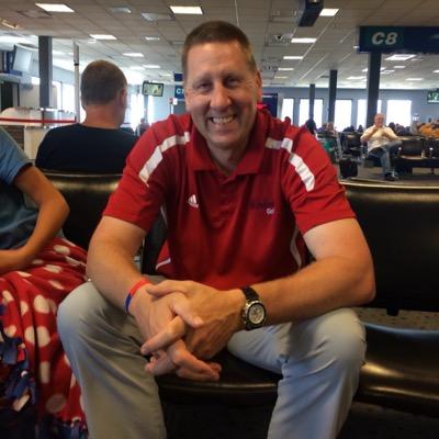 High intensity, short term, relative strength, stock, options, and futures trader. Eight year Investools client and co founder of the Iron Ducks .