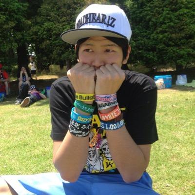 OPonyte's profile picture. 酒と煙草とバンドが好き。コンサート関係で食い繋いでおります。音垢。