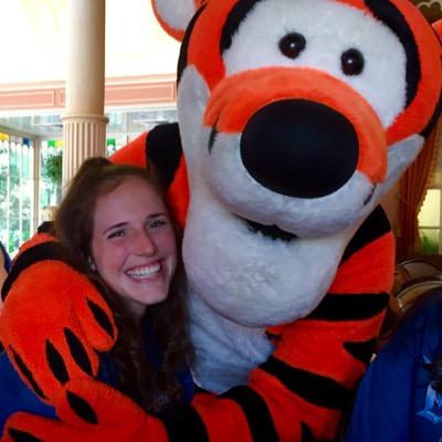 kelssmarie14's profile picture. With a dreamy far off look, and her nose stuck in a book ✨