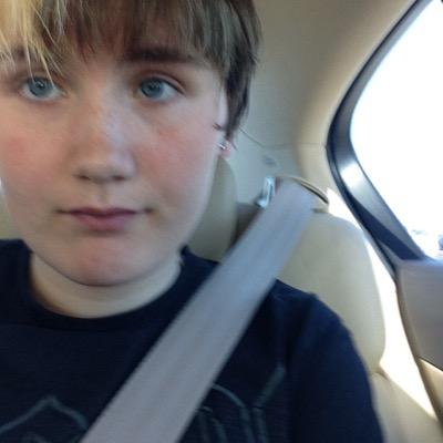 Aaahh_itsJulia's profile picture. i take thee dana scully...as my lawfully wedded wife