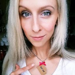 EatMe_YouTube's profile picture. 