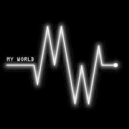 #MyWorldBand :a NYC ROCK powerhouse that twists&squashes music into a tight radioactive ball launching it into the world at breakneck speeds. insta@myworldband