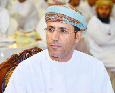 شاعر عماني🇴🇲 عضو الجمعية العمانية للكتاب والأدباء