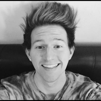 TemptingGatto2's profile picture. follow @trevorsmyflop yeah im lame