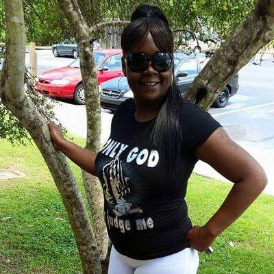 surelldr19's profile picture. 