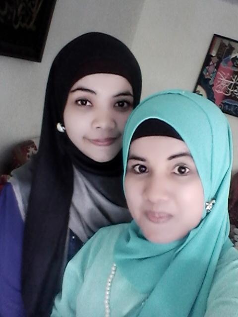 resti_mutia's profile picture. 081364435894