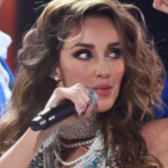 America Latína unida por un solo motivo  Anahi