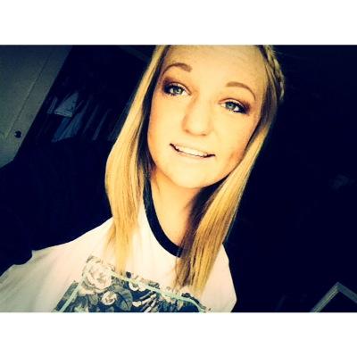 madilyncoon's profile picture. 