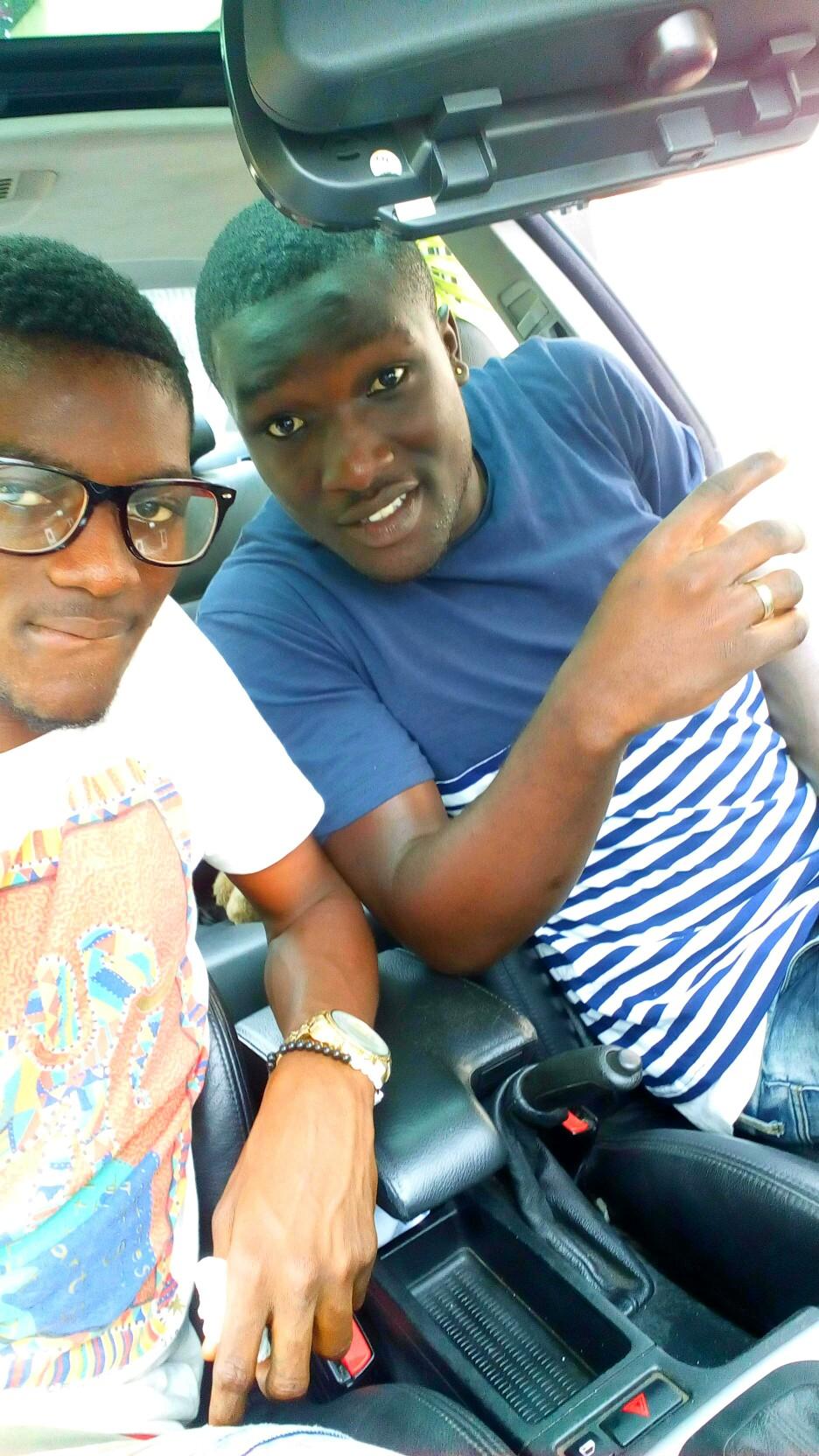 EnocDavid45's profile picture. Twitter Page Of David L'eii Riche Héritier
║▌│█│║▌║││█║▌║▌║▌ Official Celebrity ® Verified Account ® Twitter Certified ® I ♥ Music
Côte d'Ivoire