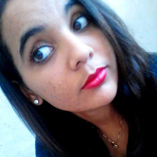 ~ Sou temperada por sonhos de
menina e atitudes de mulher.
Nem muito salgada, nem muito doce...
... No Ponto! ~