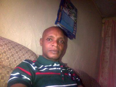 akanimovictor15's profile picture. 