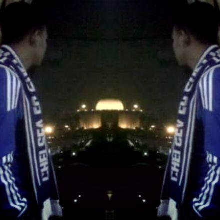 Ketika kalian melihatku mulai menggila, saat itulah aku mulai waras dan mencoba untuk keluar dari semua kegilaan dunia ini || Fans KARBITAN bola