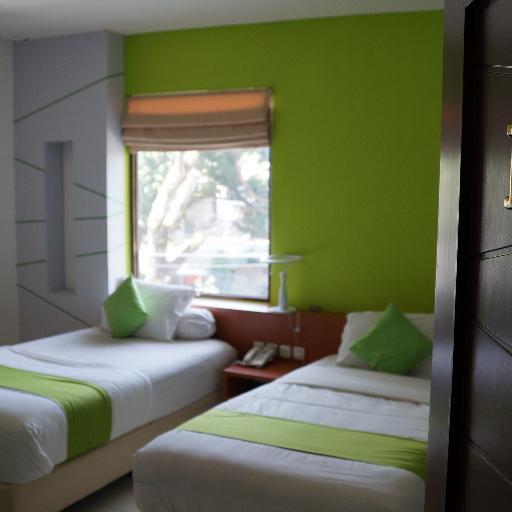 |Daily/Weekly Stay in Bandung City, West Java, INA |+622 92070600 |E-Mail/YM : cleoguesthouse@yahoo.com| BBM :52C53441