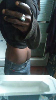 jayjaycaledon's profile picture. I'm 27 from Caledon Canada bottom