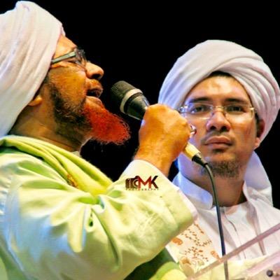 Twitter resmi Habib Jindan Novel Jindan Pimpinan Yayasan ALFACHRIYAH 
Majlis Ta'lim-Pesantren-Pusat Da'wah
Jl Habib Novel No 1, Larangan, Tangerang 15154