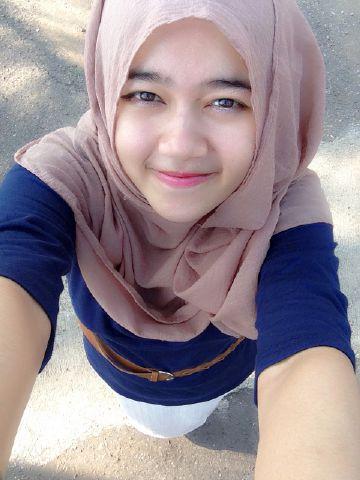 DessynchiL's profile picture. My husband @RudiRudisaeful. | kunci hidup yaitu Sabar & Ikhlas