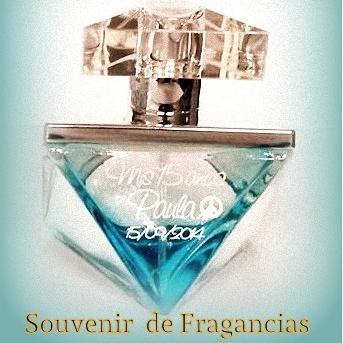 Un delicado detalle para tus invitados... Souvenirs Exclusivos de Perfumes personalizados para eventos. Todo lo que necesitás para que tu fiesta sea especial.