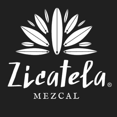 Mezcal Zicatela, comparte las mejores creaciones de Maestros Mezcaleros que de manera tradicional, capturan en cada gota la magia y espíritu de Oaxaca.